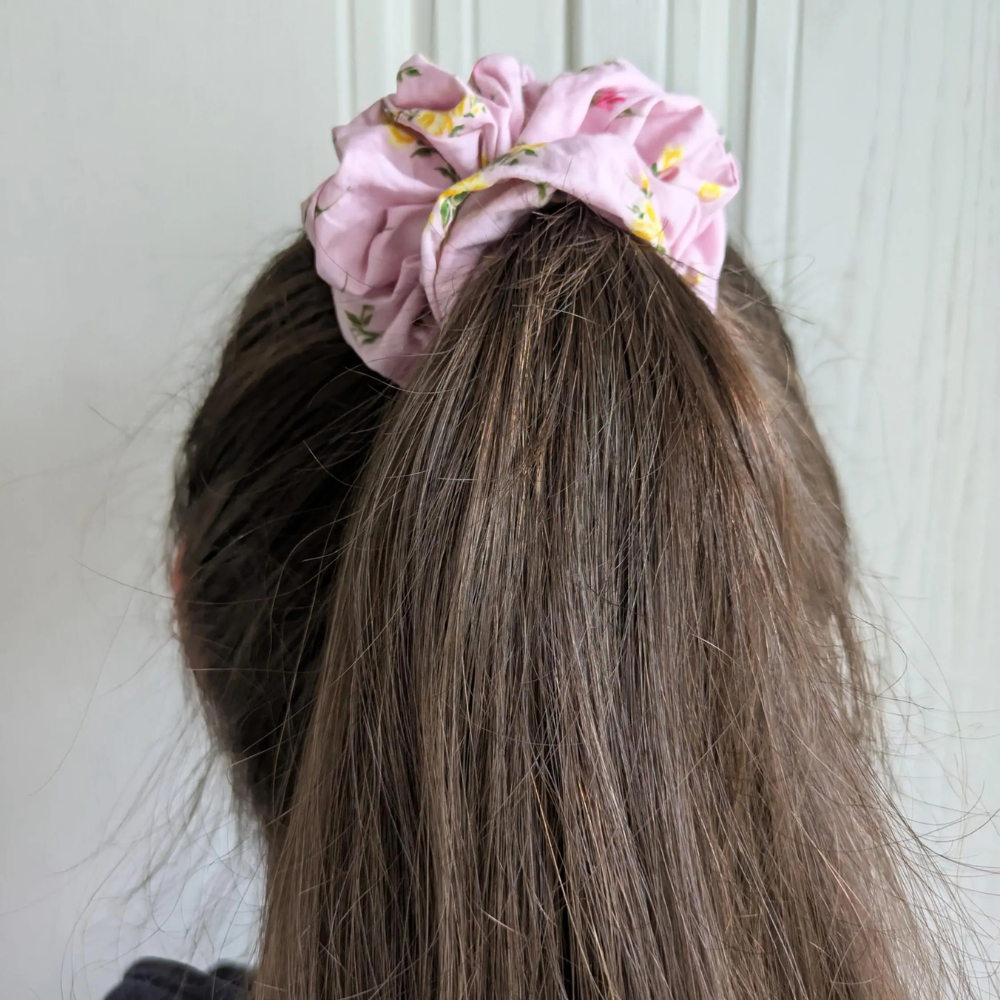 pink ditsy floral scrunchie